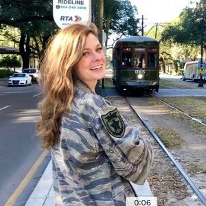 Meet your Posher, April